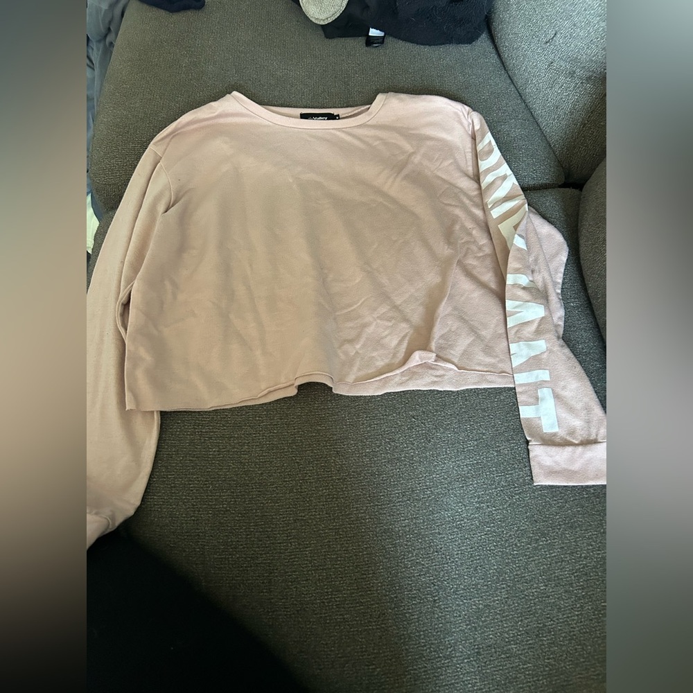 Pink crop top long sleeve